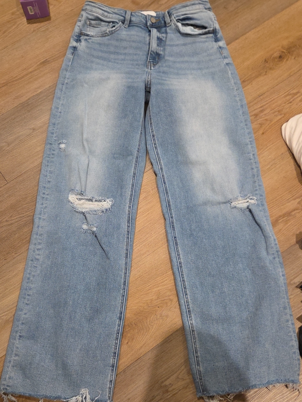 Light Blue Wide-Leg Distressed Women’s Jeans
